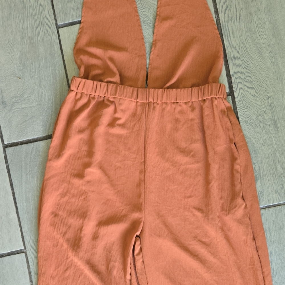 SHEIN Orange Jumpsuit with Relaxed Silhouette - Picture 3 of 7